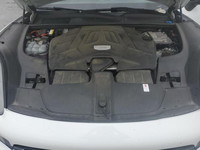 Porsche Cayenne Image 11