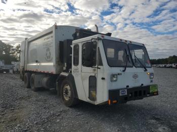  Salvage Crane Carrier Other