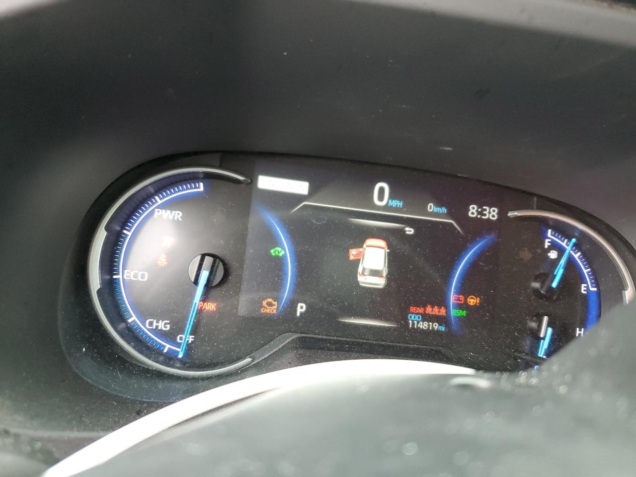 Toyota RAV4 Xse Image 5