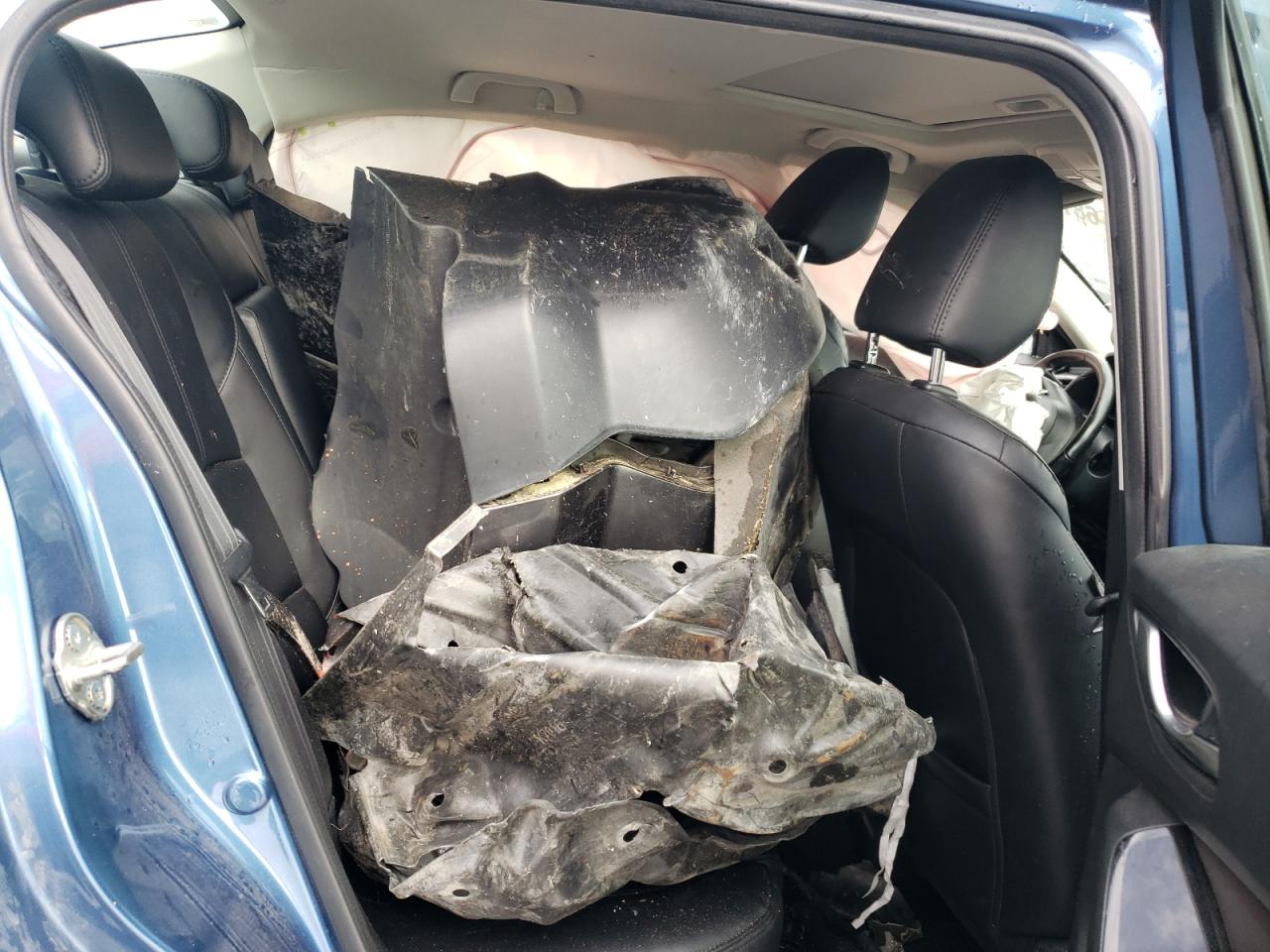 Mazda 3 Touring Image 10