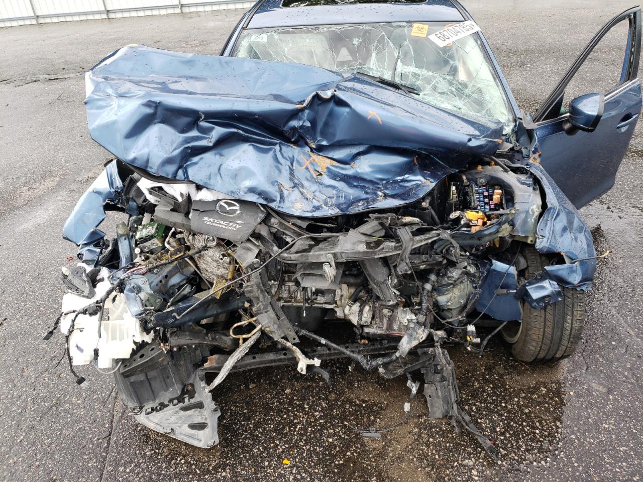 Mazda 3 Touring Image 12