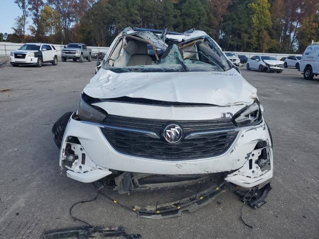 Buick Encore Essence Image 6