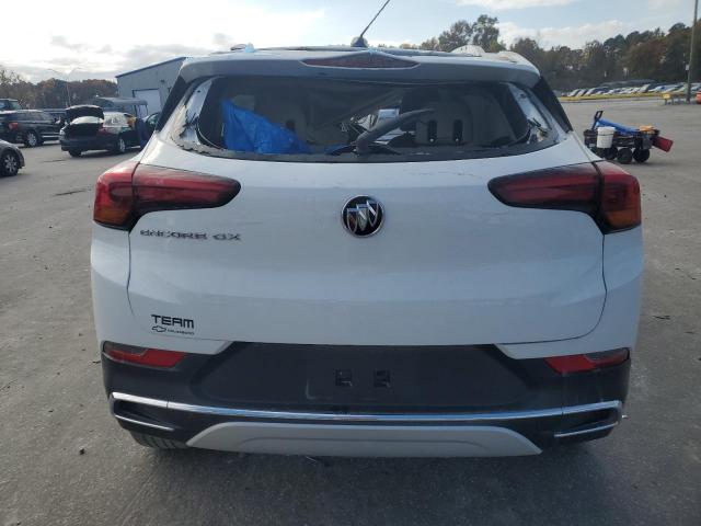 Buick Encore Essence Image 8