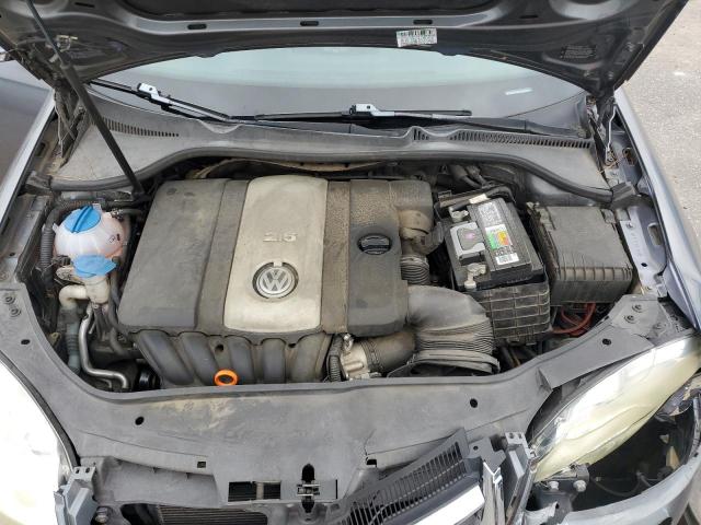 Volkswagen Jetta S Image 7