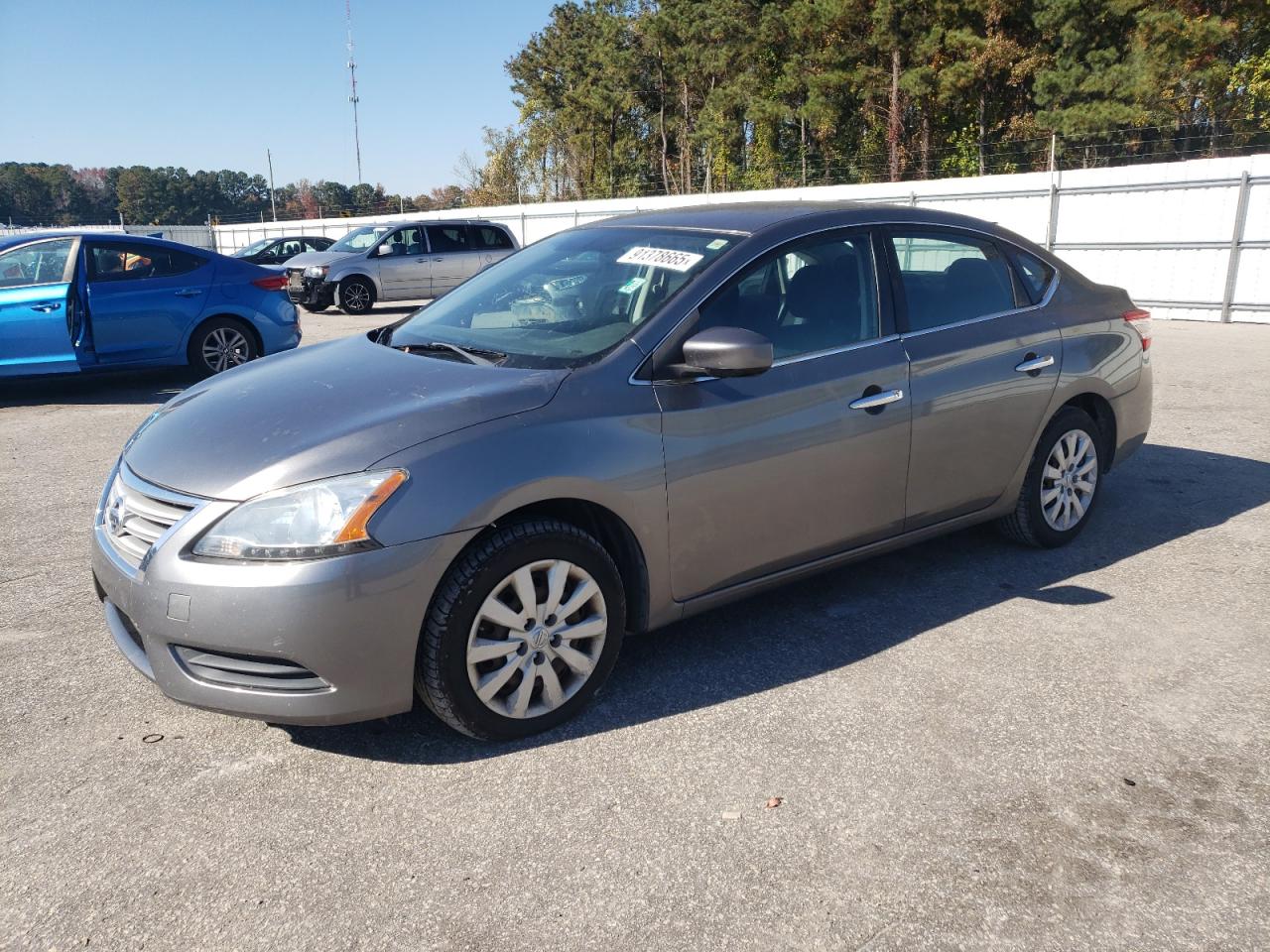 Nissan Sentra S Image 1