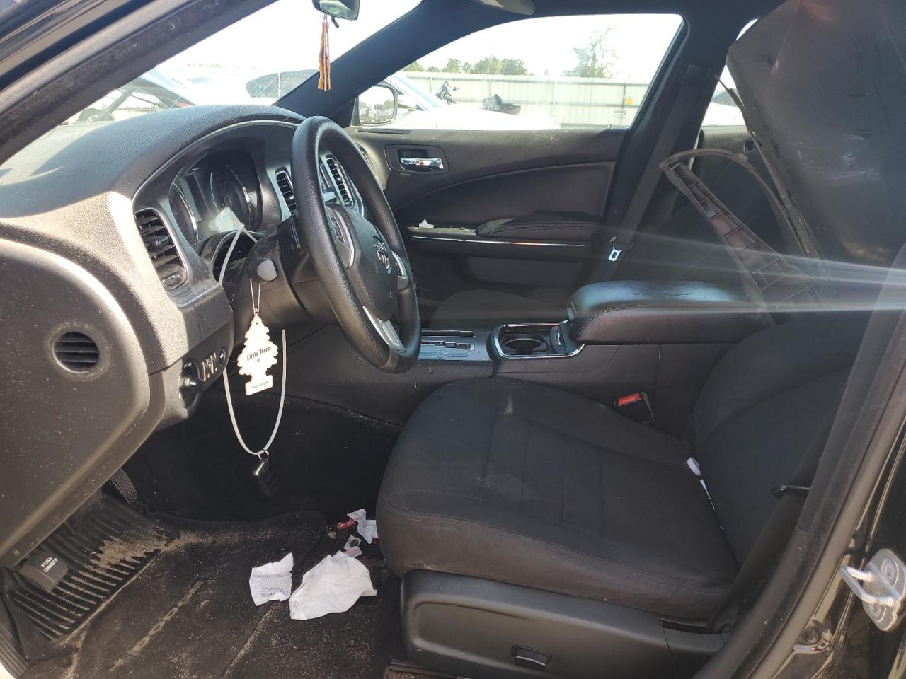 Dodge Charger Se Image 8