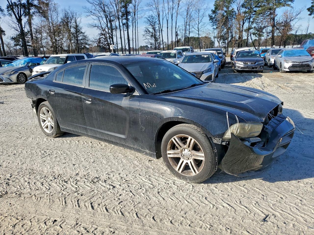 Dodge Charger Se Image 4