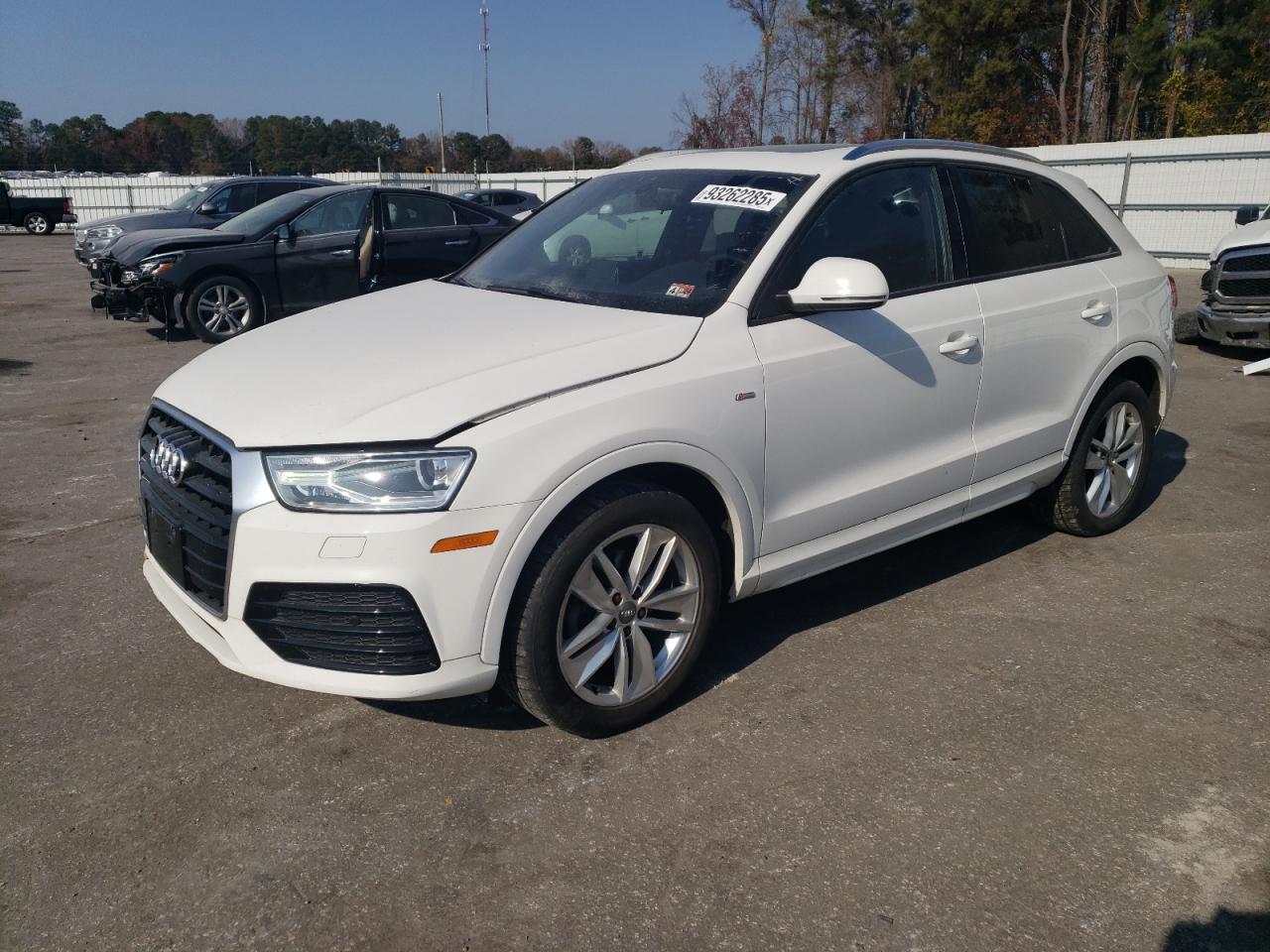 Audi Q3 Premium Image 1