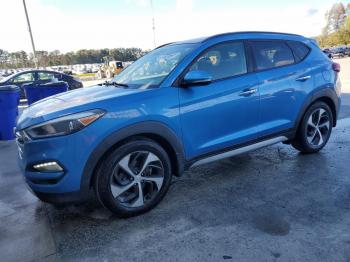  Salvage Hyundai TUCSON