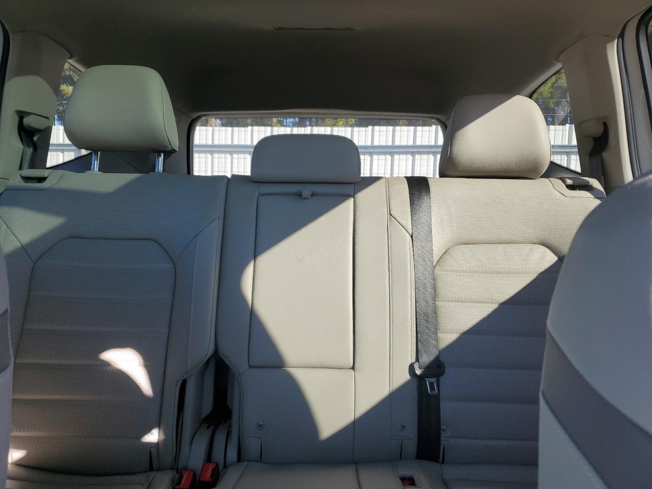 Volkswagen Atlas Sel Premium Image 12