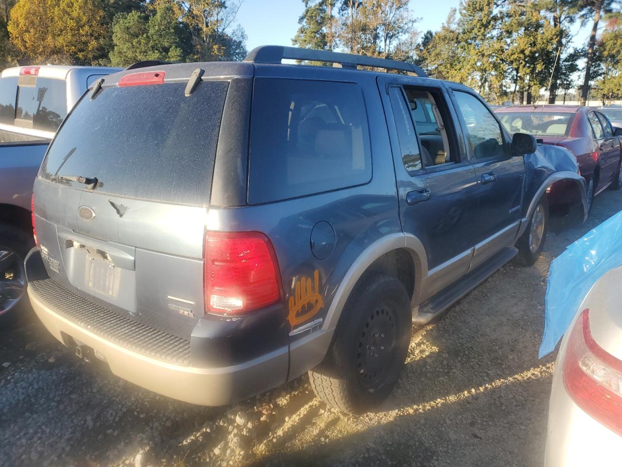 Ford Explorer Eddie Bauer Image 8