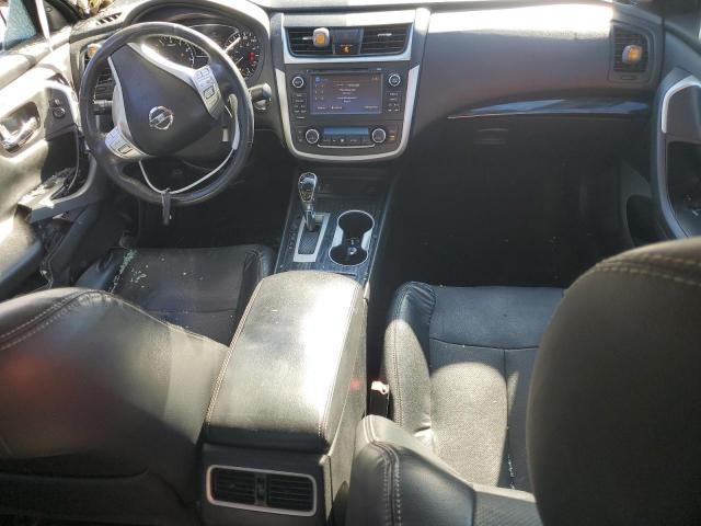 Nissan Altima 3.5sl Image 8