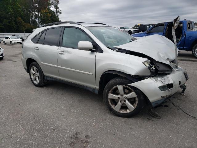 Lexus RX 330 Image 3