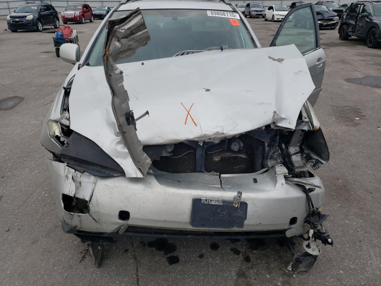 Lexus RX 330 Image 13