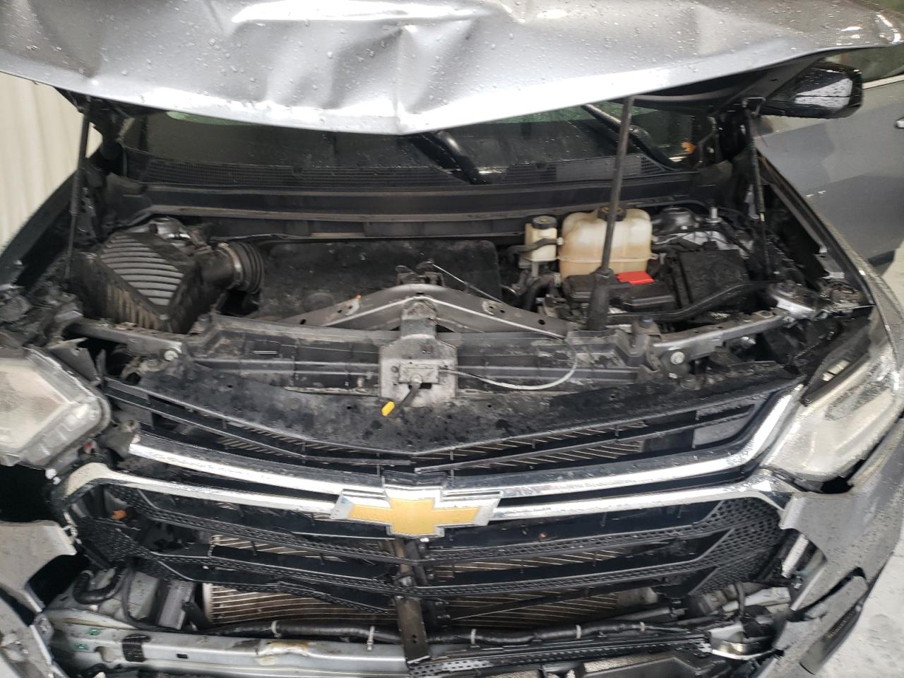 Chevrolet Traverse Ls Image 9