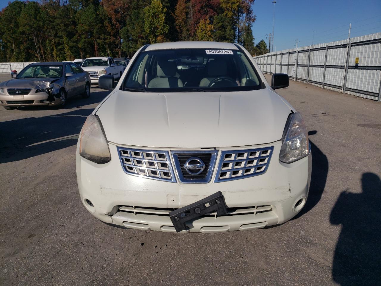 Nissan Rogue S Image 5