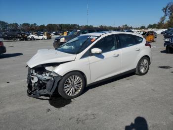  Salvage Ford Focus