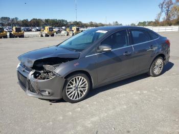  Salvage Ford Focus