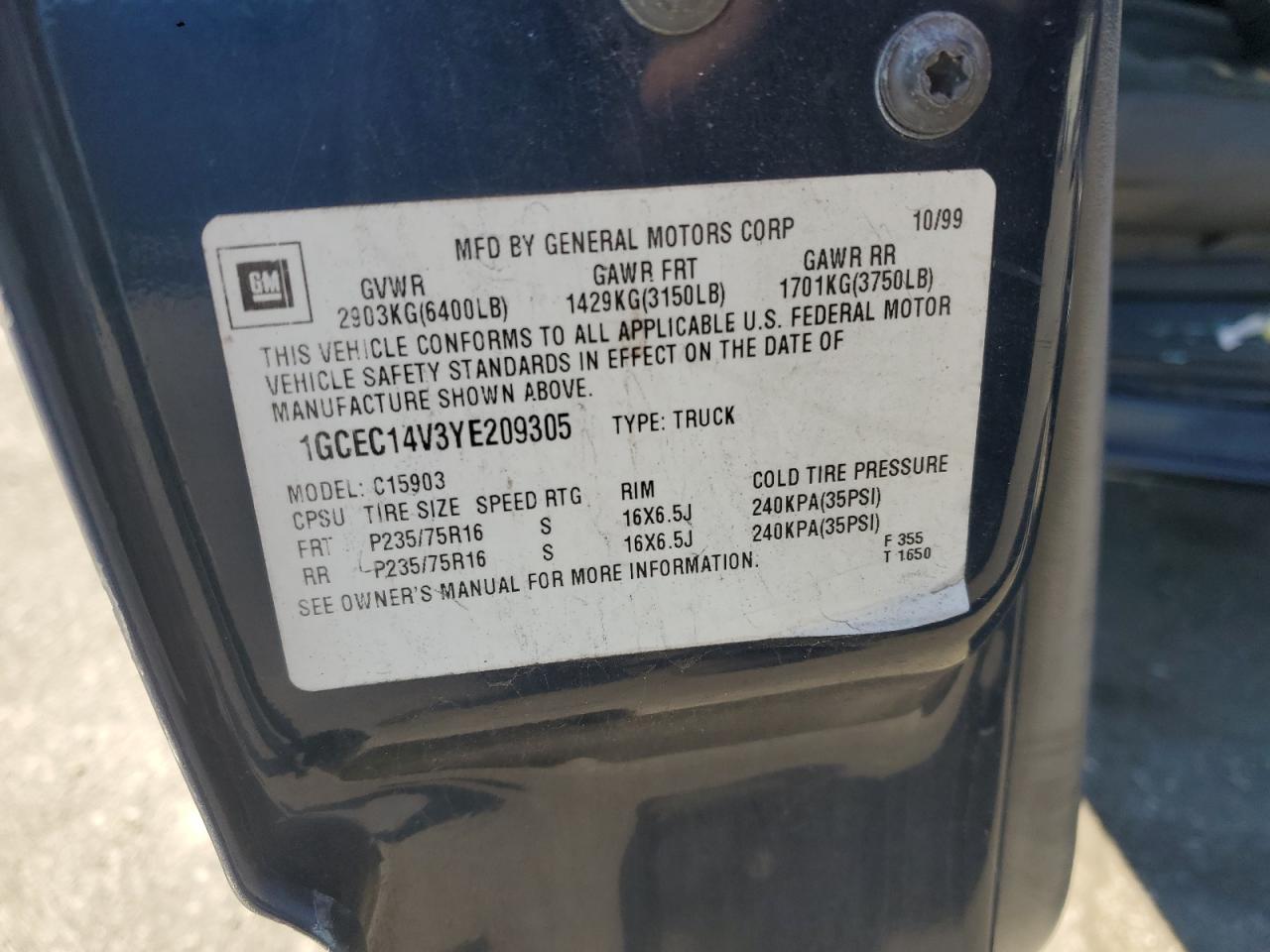 Chevrolet Silverado C1500 Image 12