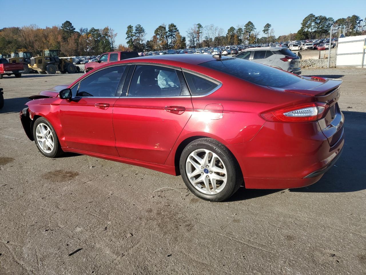 Ford Fusion Se Image 2