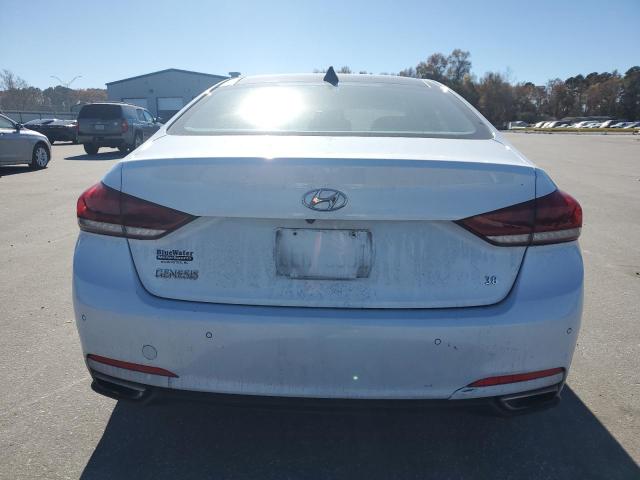 Hyundai Genesis 3.8l Image 12