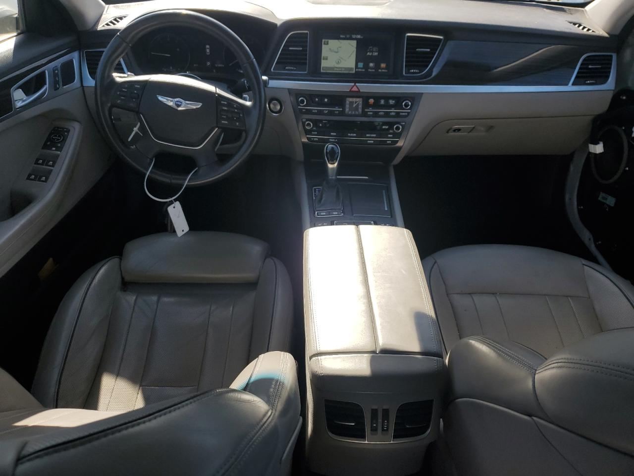 Hyundai Genesis 3.8l Image 7