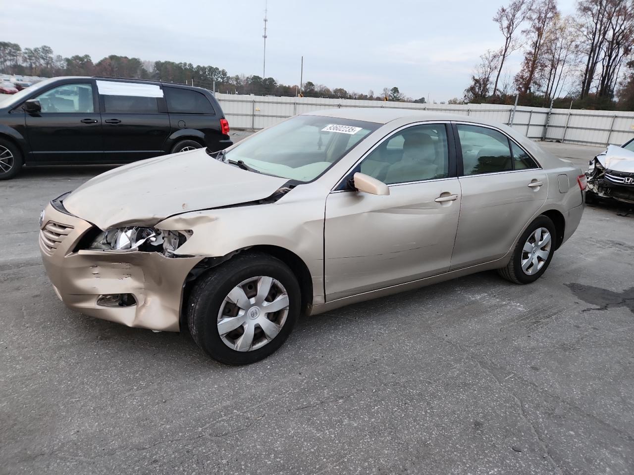 Toyota Camry Ce Image 1