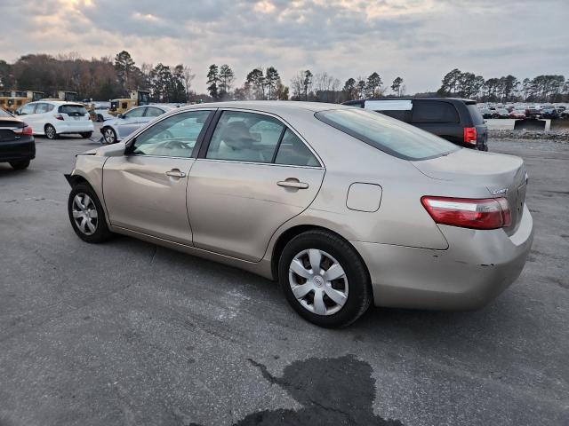 Toyota Camry Ce Image 9