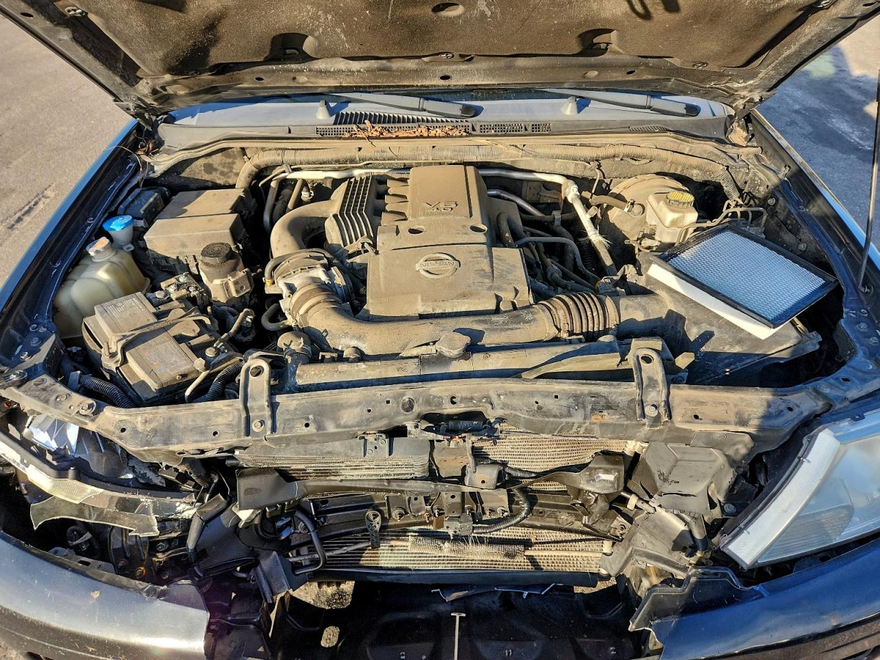 Nissan Frontier S Image 7