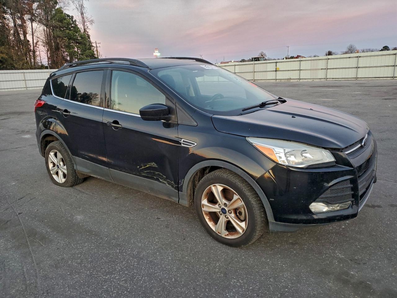 Ford Escape Se Image 2