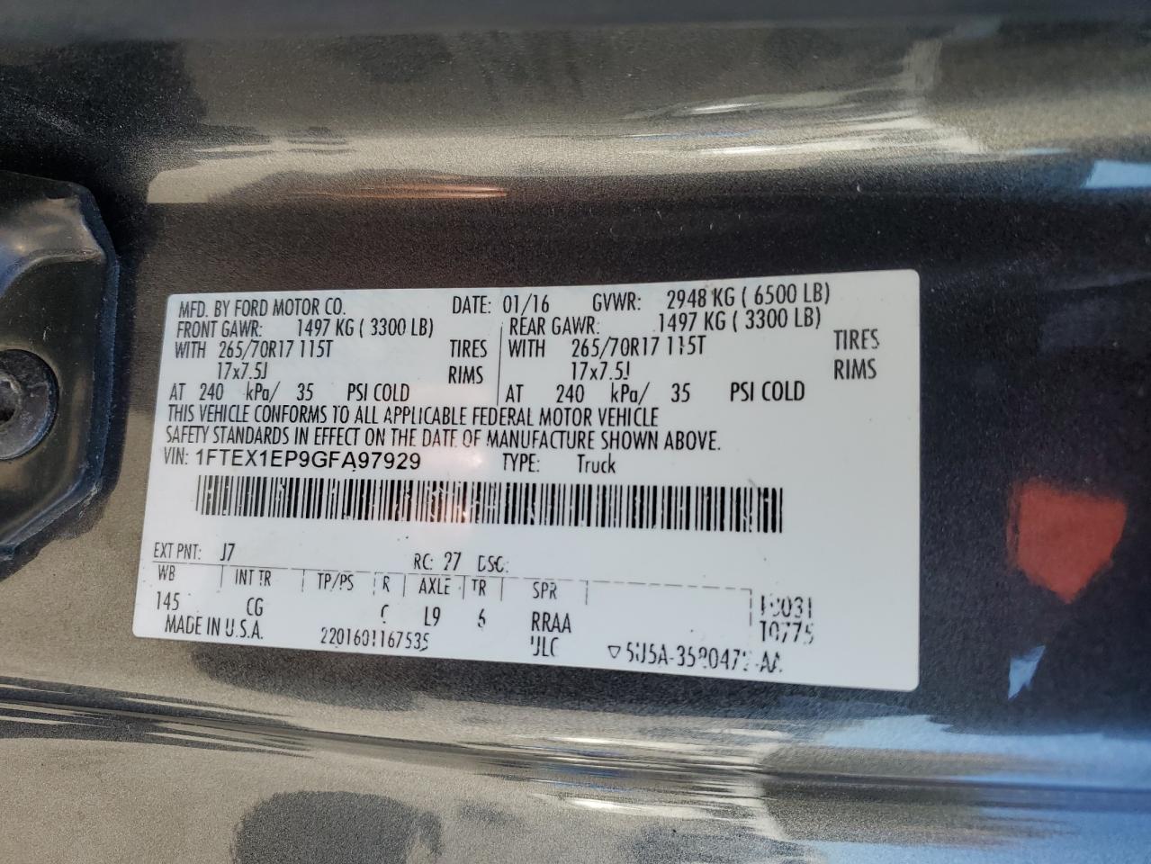 Ford F-150 Super Cab Image 11