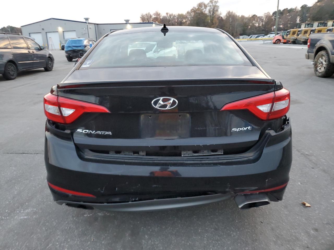 Hyundai SONATA Sport Image 9