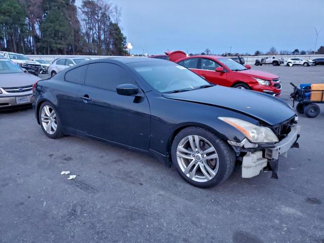 INFINITI G37 Base Image 8