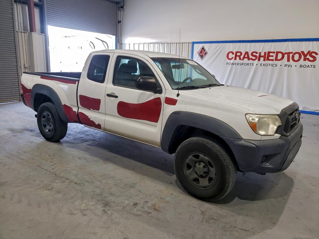 Toyota Tacoma Access Cab Image 4