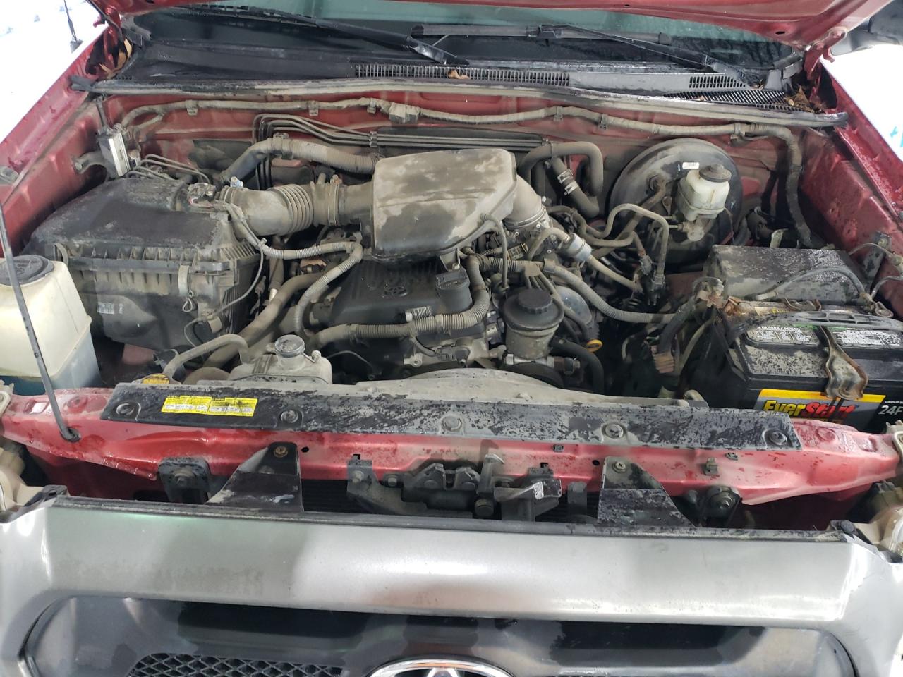 Toyota Tacoma Access Cab Image 11