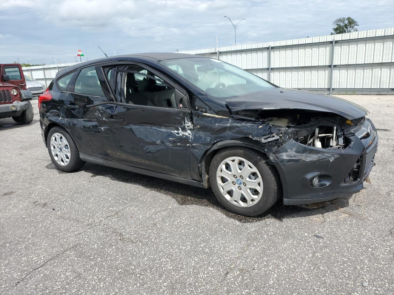 Ford Focus Se Image 4