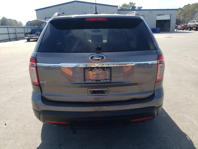 Ford Explorer Xlt Image 4