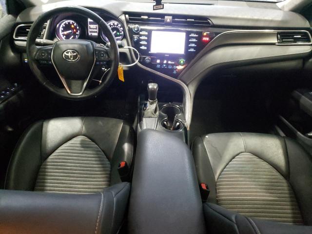 Toyota Camry Se Image 8