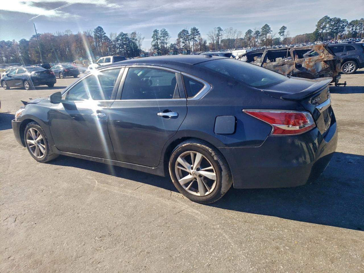 Nissan Altima 2.5 Image 3