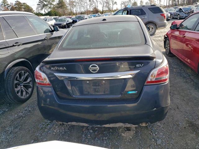 Nissan Altima 2.5 Image 11