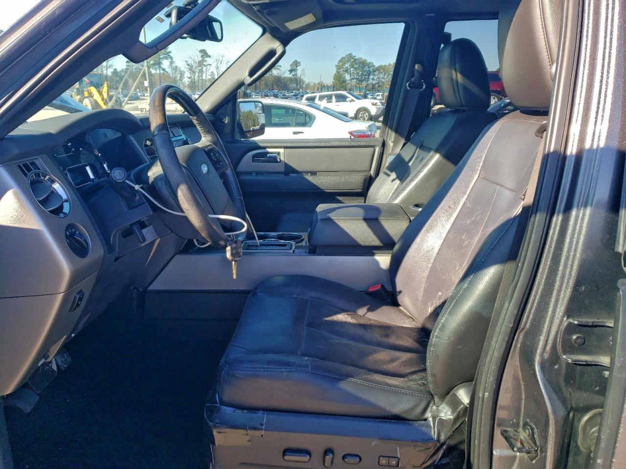 Ford Expedition El Limited Image 6