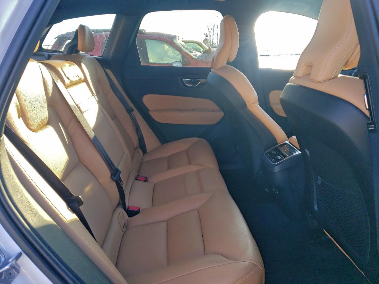 Volvo XC60 T5 Inscription Image 3