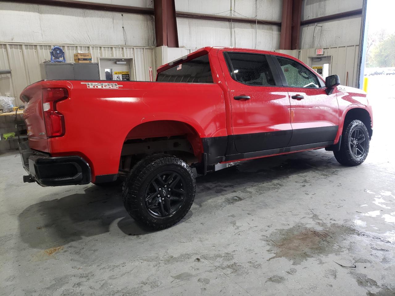Chevrolet Silverado K1500 Trail Boss Custom Image 2