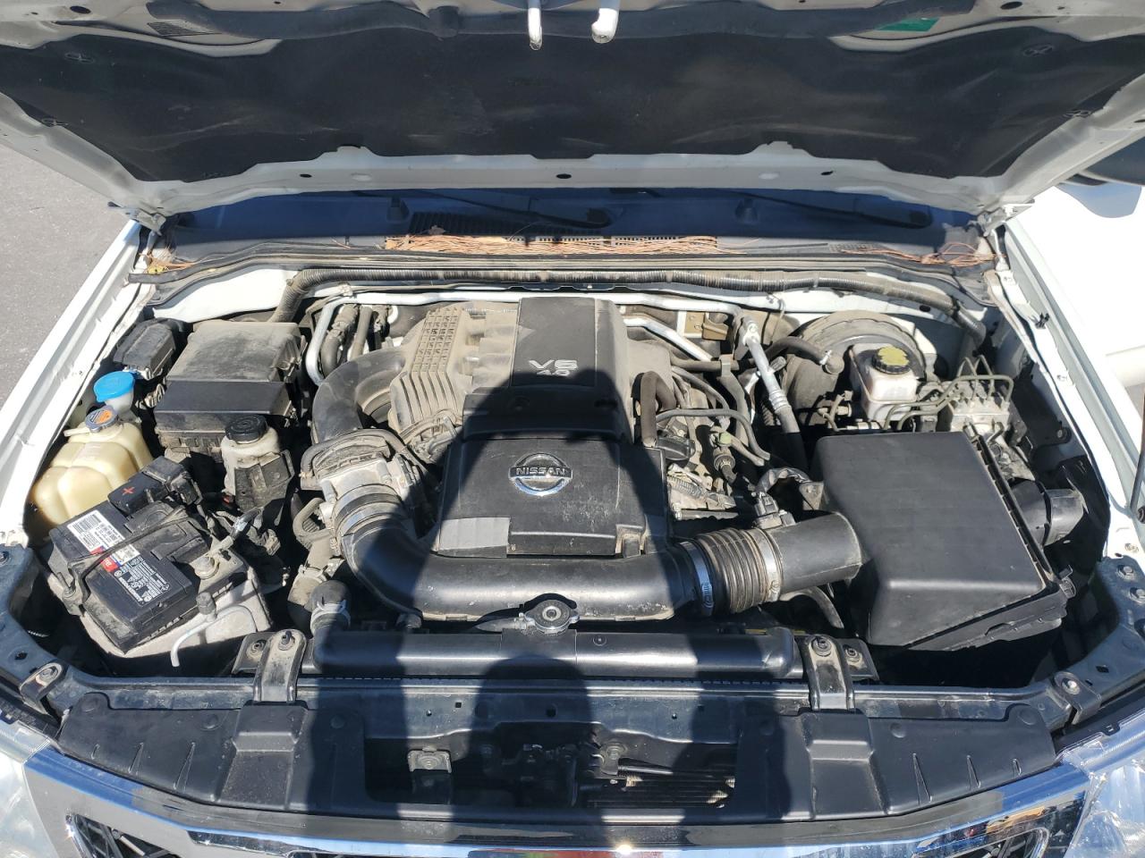 Nissan Frontier S Image 9