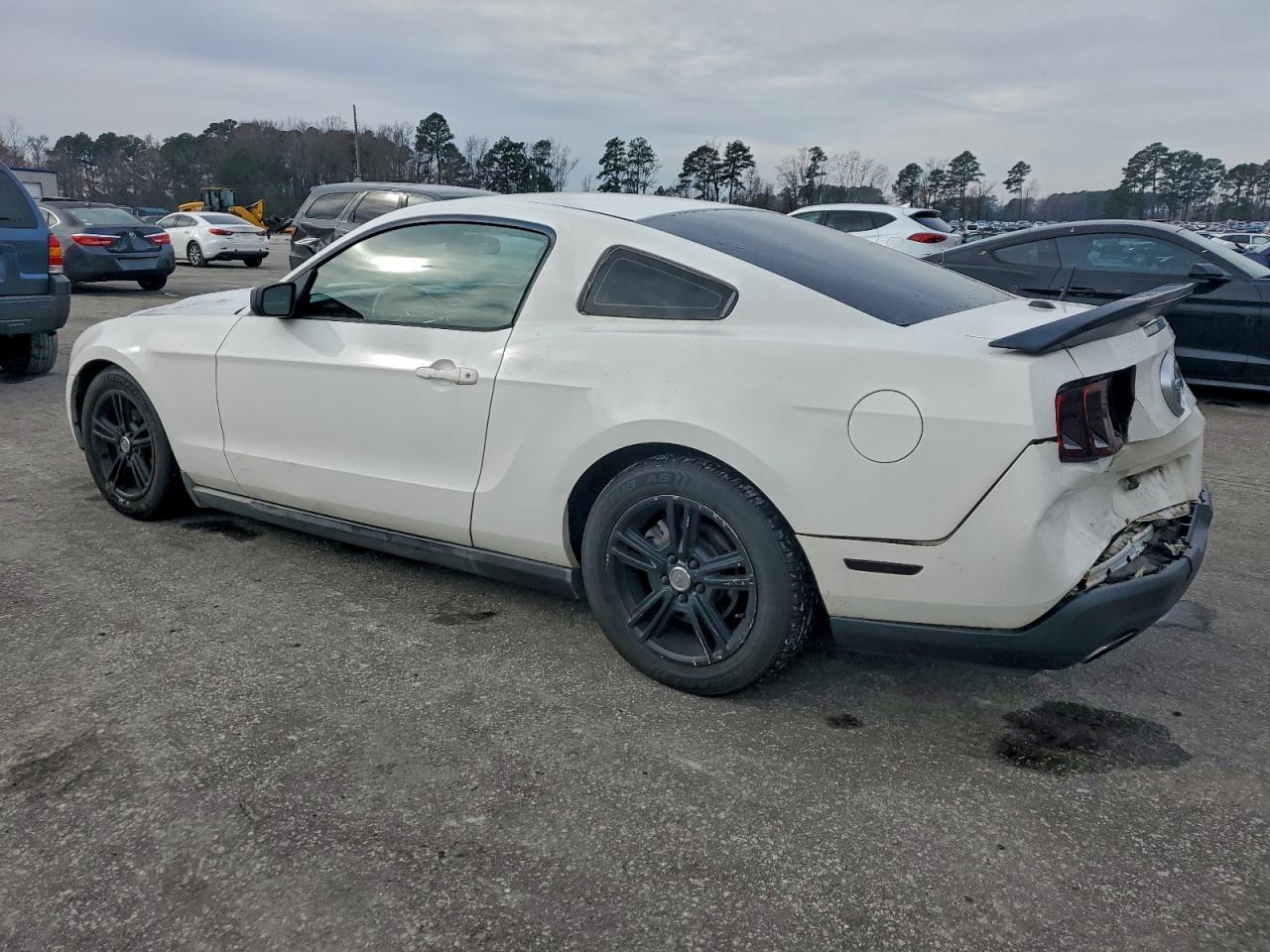 Ford Mustang Image 7