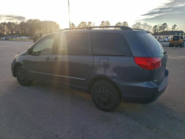 Toyota Sienna Ce Image 4