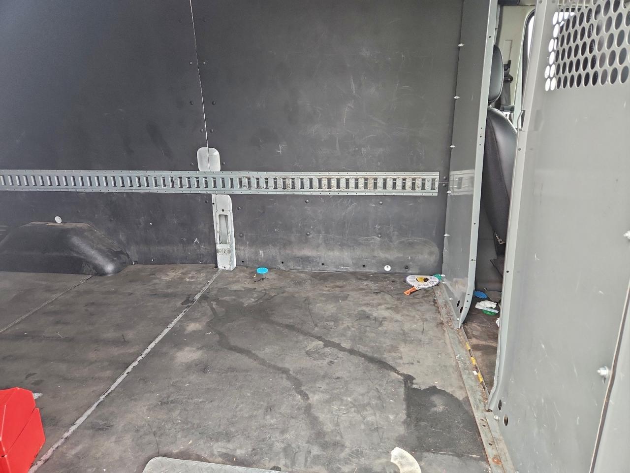 Ford Transit T-250 Image 12