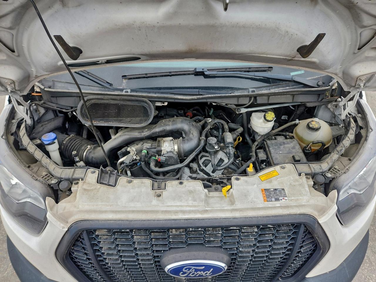 Ford Transit T-250 Image 3