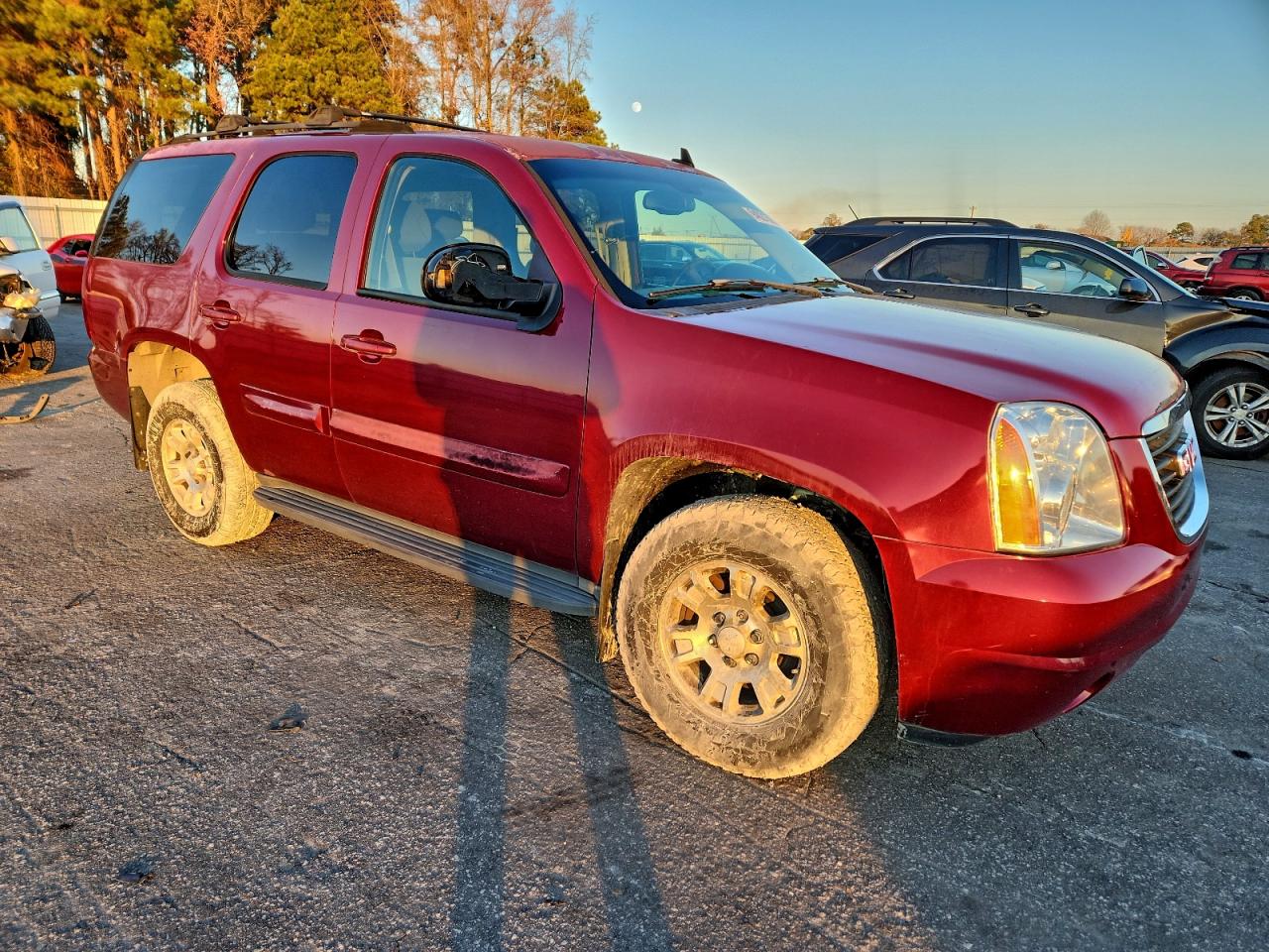 GMC Yukon Image 9