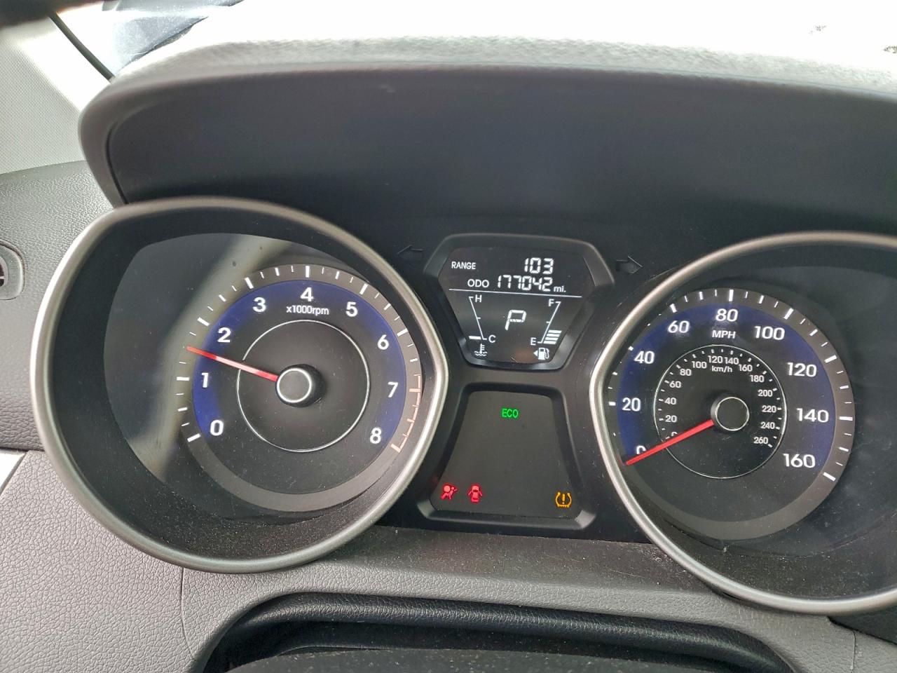 Hyundai ELANTRA Gls Image 8